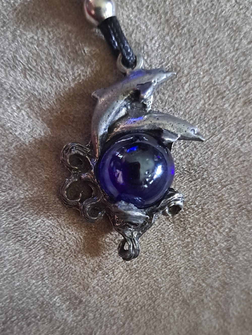 Vintage 90s Dolphin Necklace